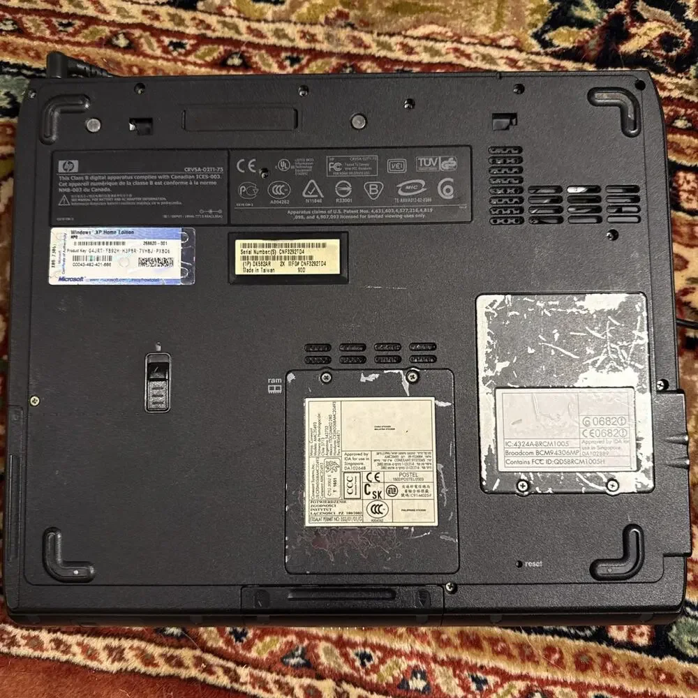 Laptop HP Pavilion ze4400